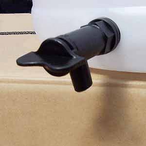 Moulded Plastic Tap Suits Plastic Drum 3/4 BSP